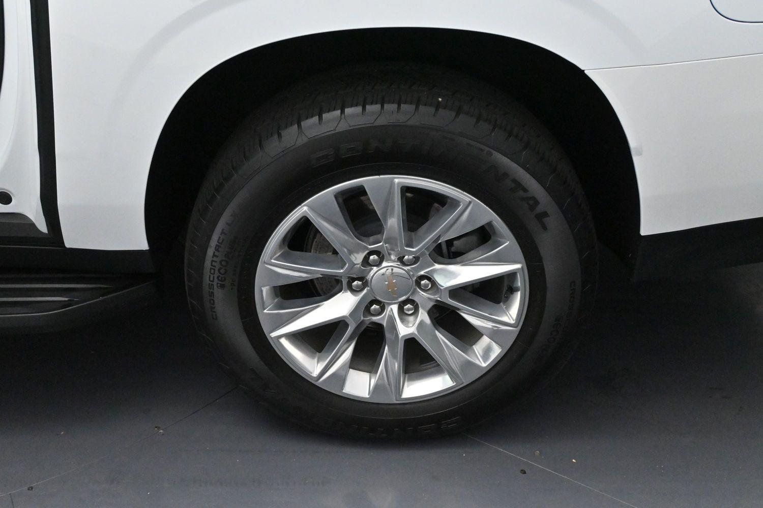 Used 2024 Summit White Chevrolet Premier image 33