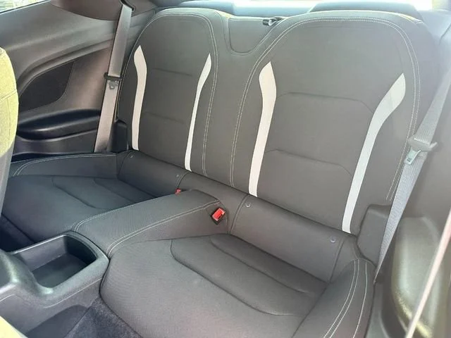 2021 Chevrolet Camaro 1LT - Photo 10