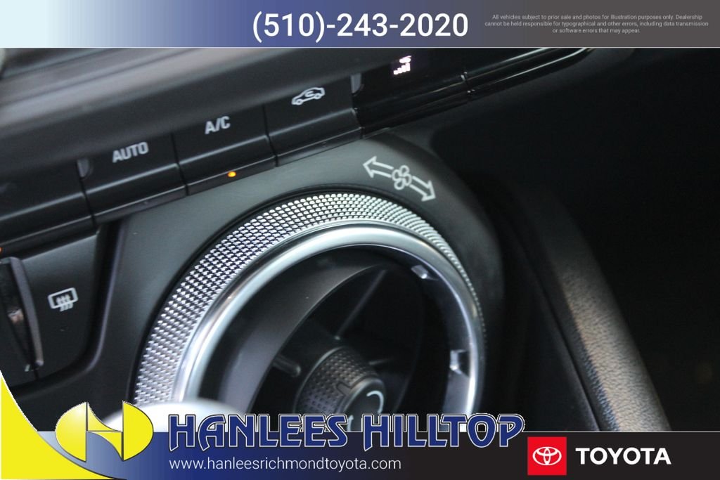 Used 2022 Black Chevrolet LT1 image 21