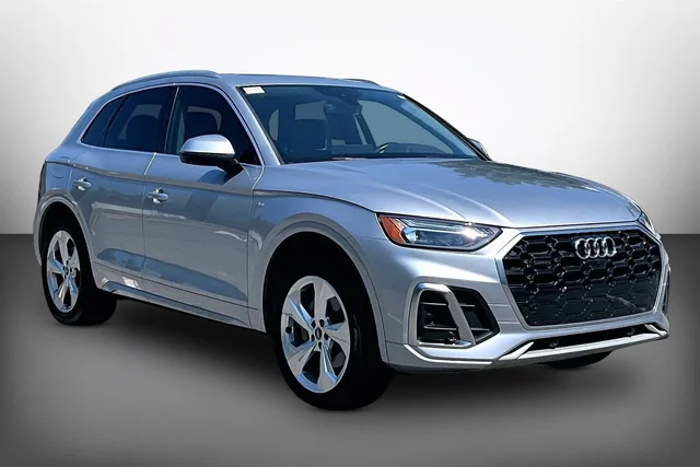 2022 Audi Q5 45 S line Premium