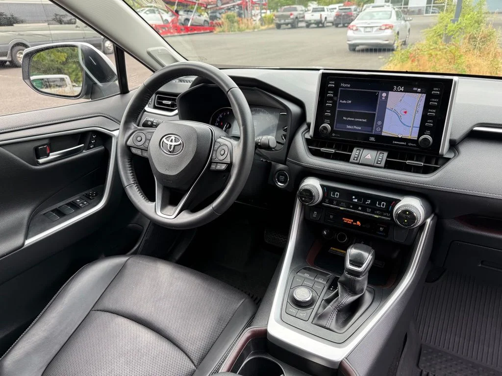 Used 2020 Silver Sky Metallic Toyota Limited image 21