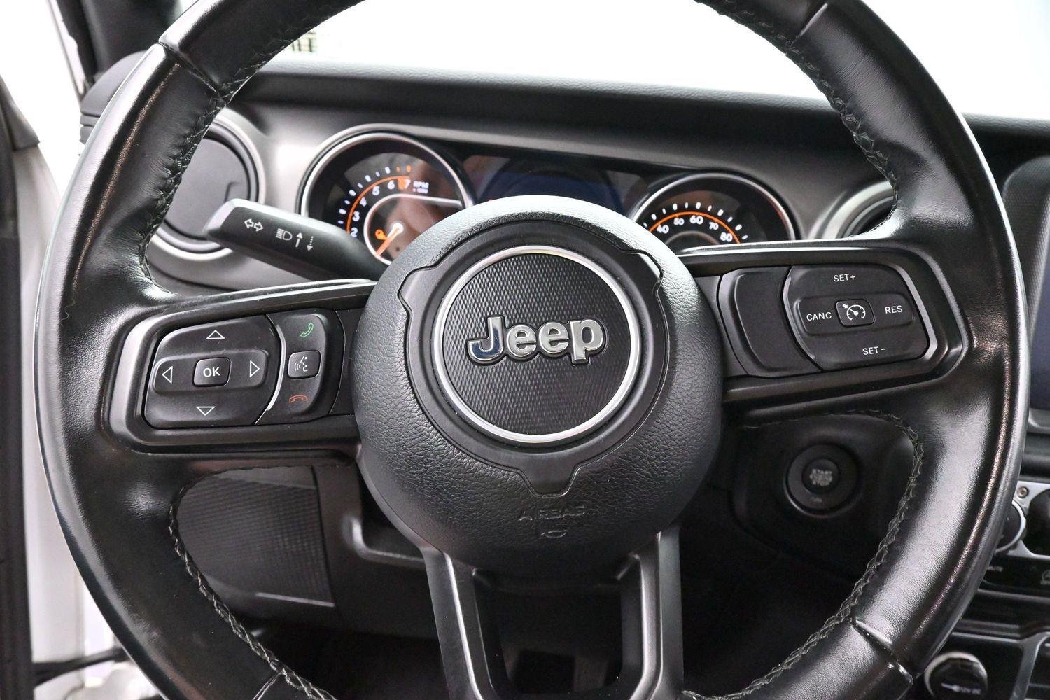 Used 2022 White Jeep Willys image 14