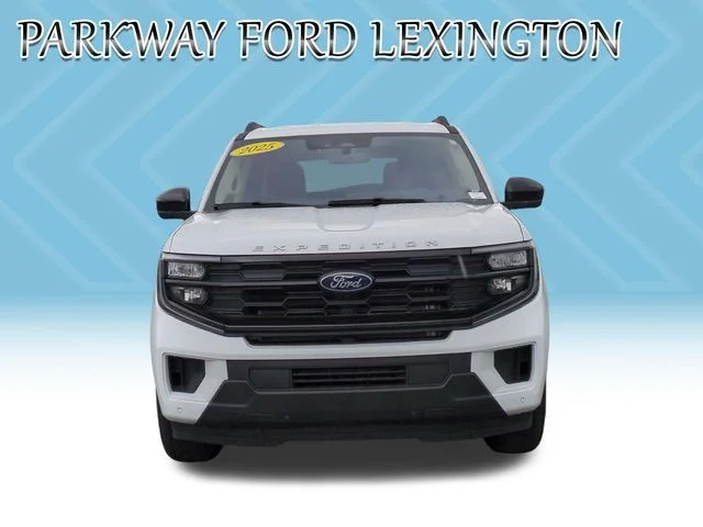 Used 2025 White Ford Active image 8