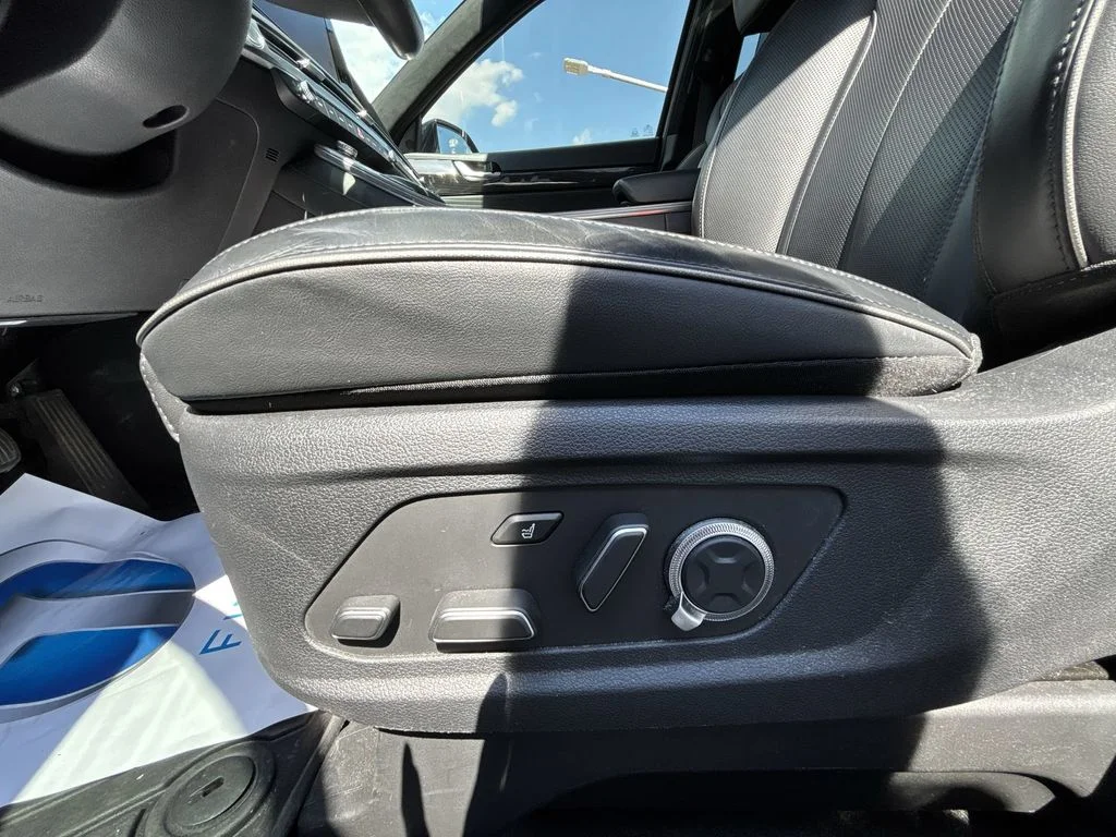 Used 2024 Black Hyundai Calligraphy image 14