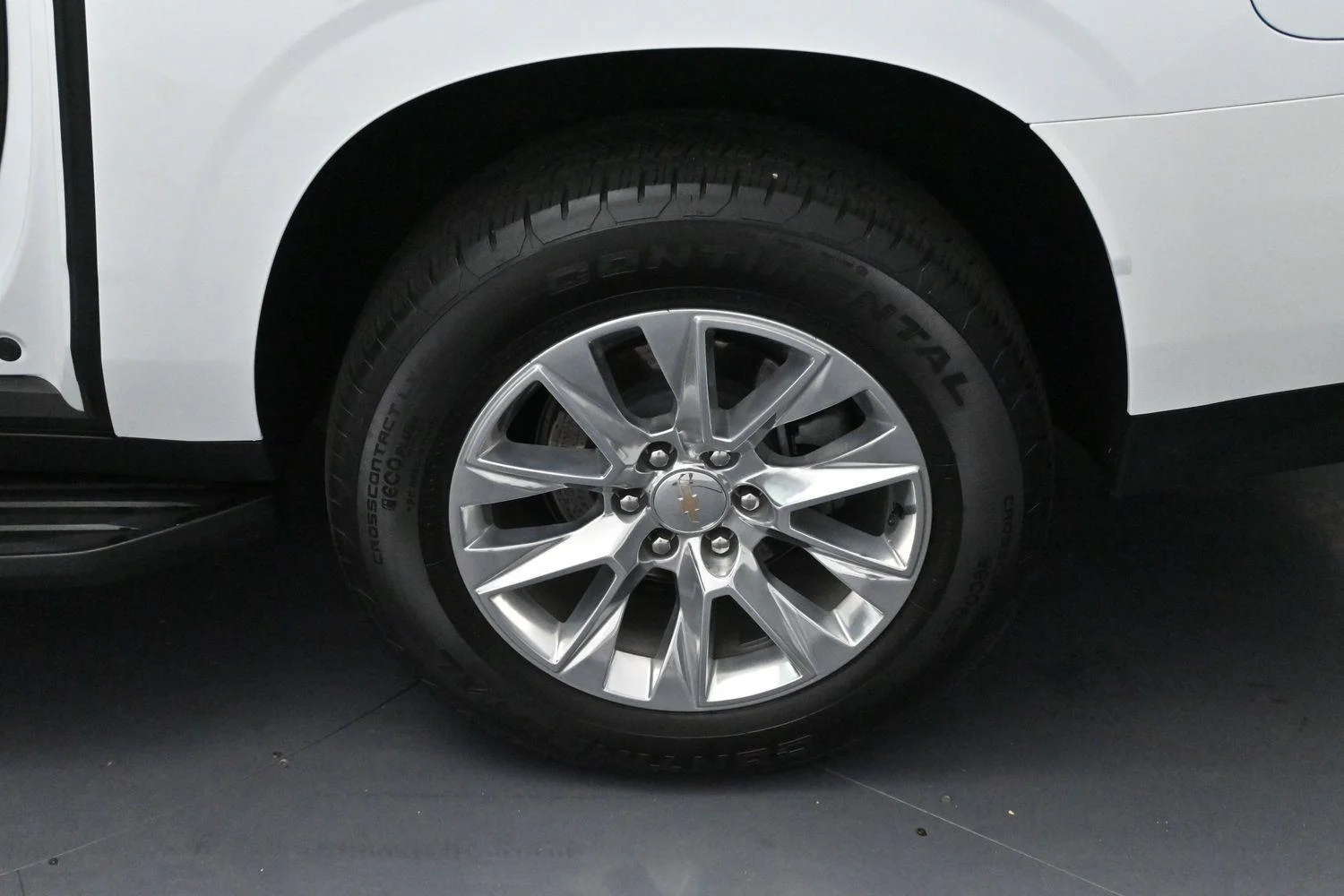 Used 2024 Summit White Chevrolet Premier image 33
