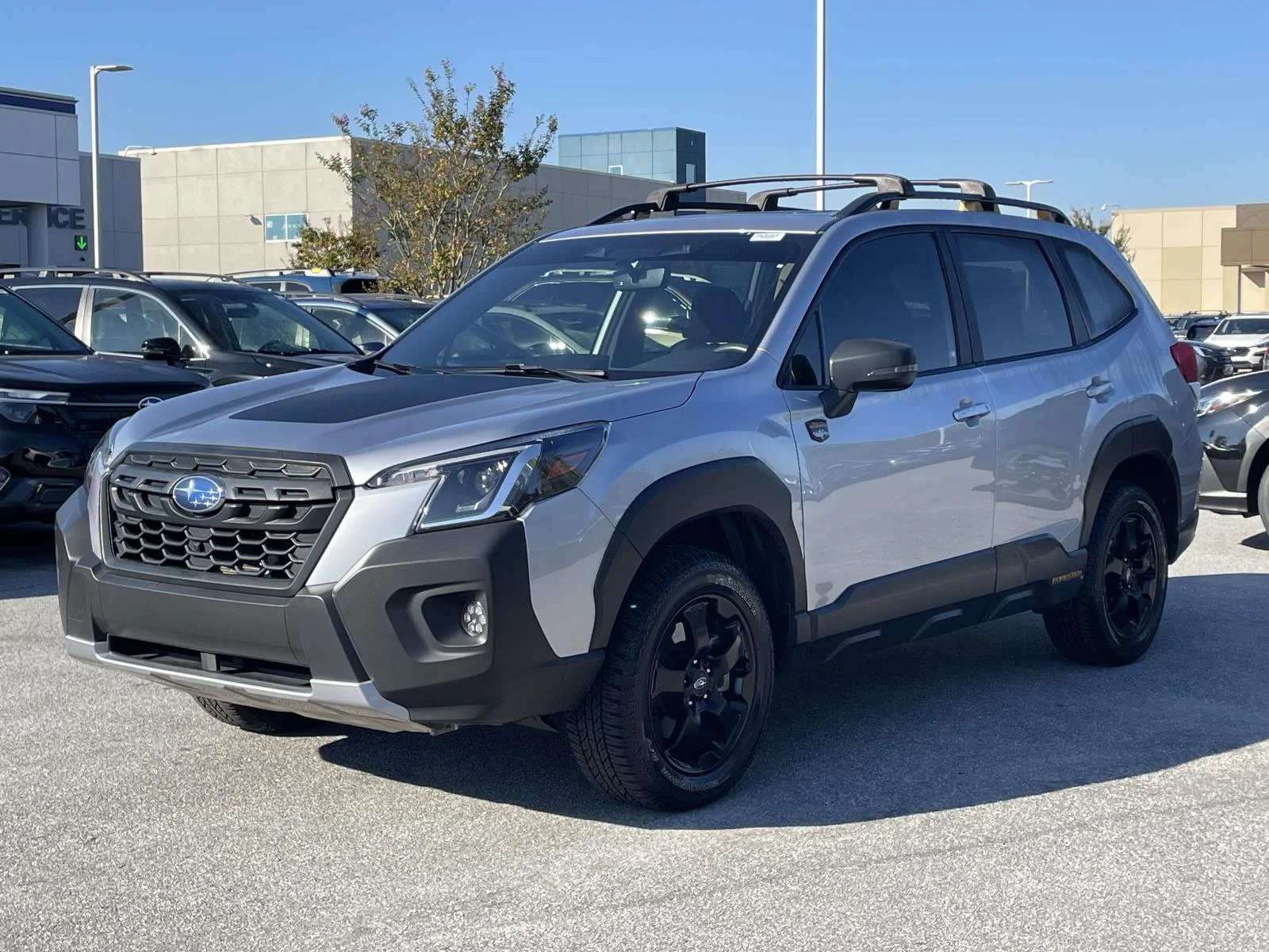 Used 2024 Ice Silver Metallic Subaru Wilderness image 26
