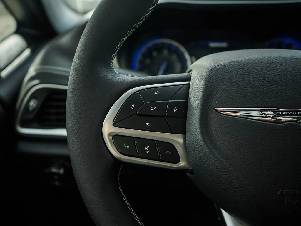2026 Chrysler Pacifica Limited - Photo 21
