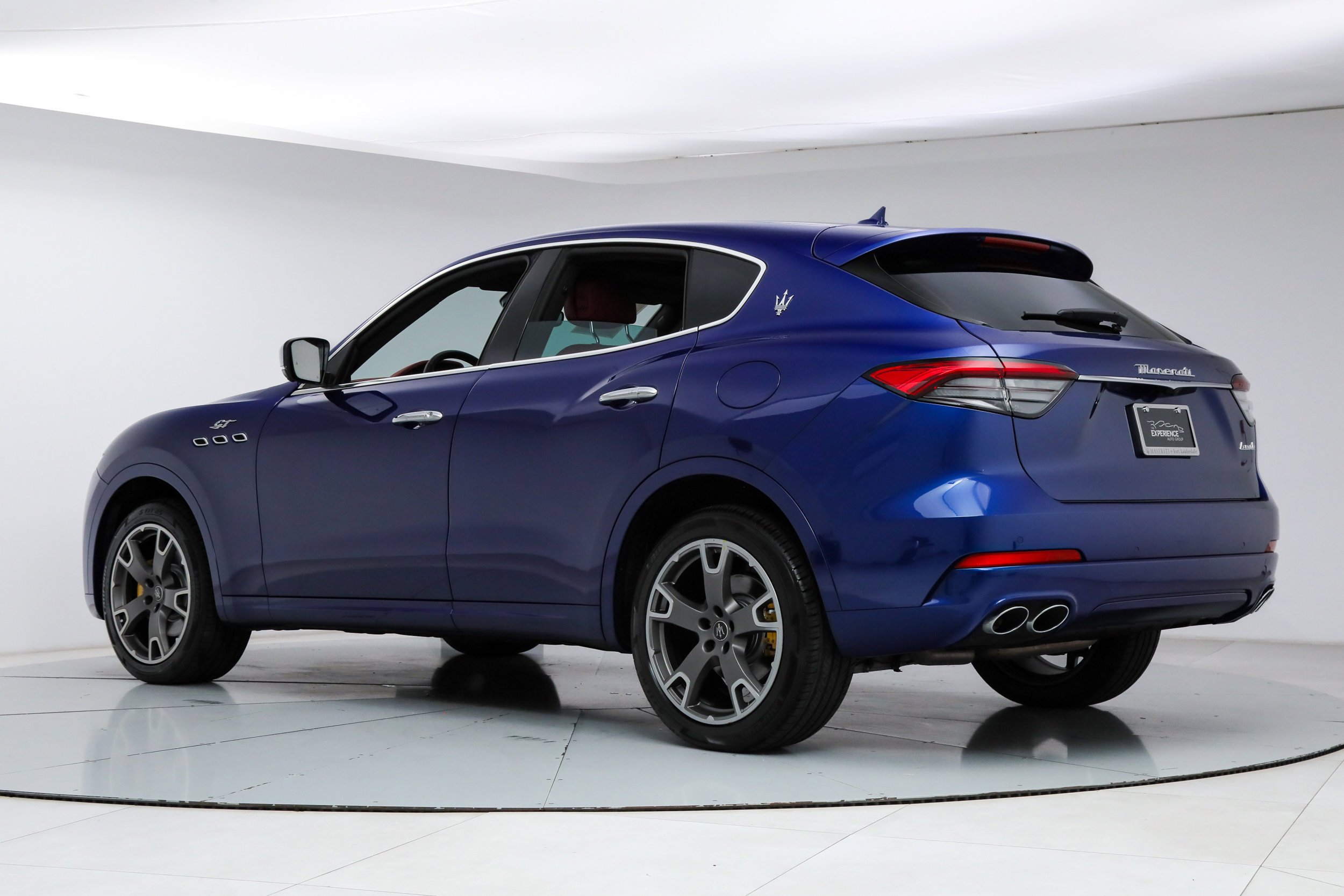 Certified Used 2023 Blue Maserati GT image 3