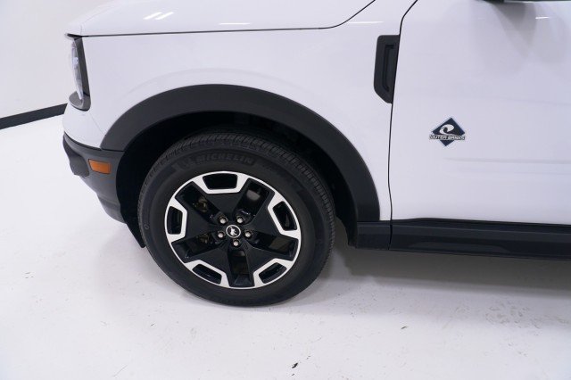 Used 2023  Ford Outer Banks image 12