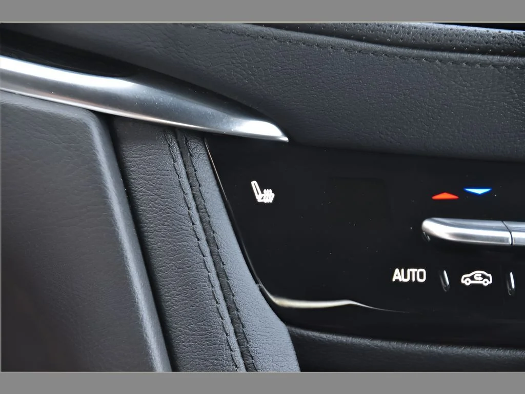 2025 Cadillac XT5 Premium Luxury - Photo 38