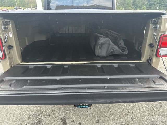Used 2020 Gator Clearcoat Jeep Sport image 21