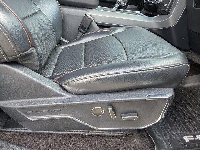 Used 2021 Agate Black Metallic Ford LARIAT image 33