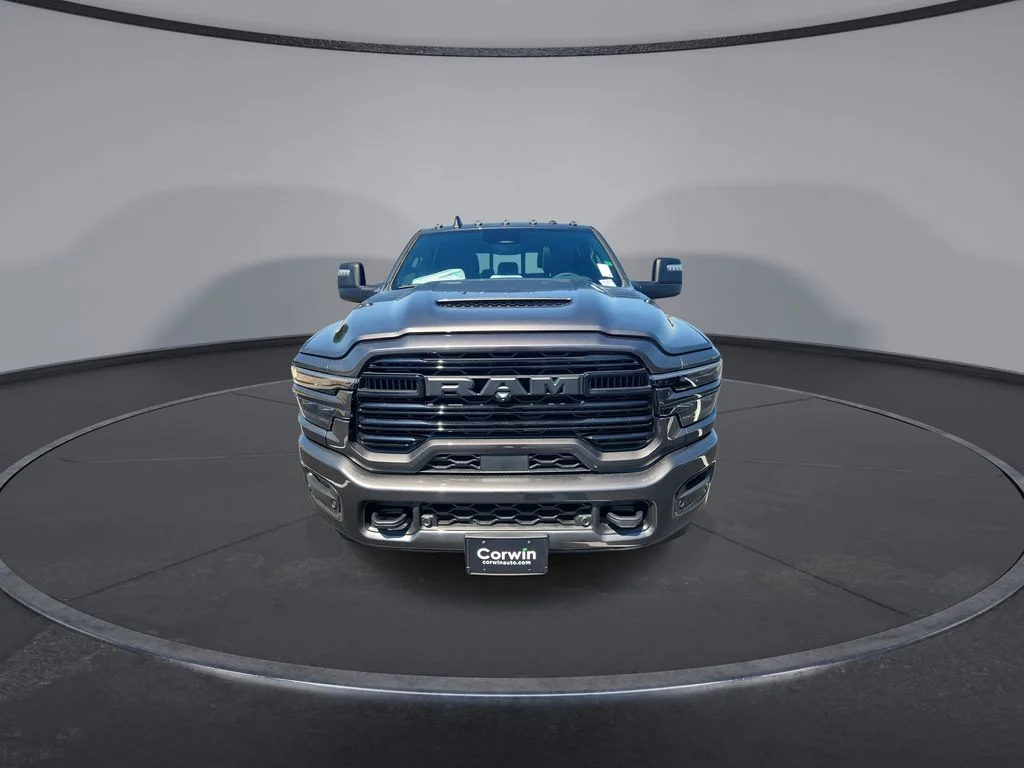New 2026 Granite Crystal Metallic Clear-Coat Exterior Paint RAM Laramie image 3