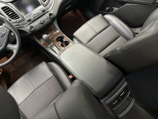 Used 2015 RED ROCK METALLIC Chevrolet LT image 24
