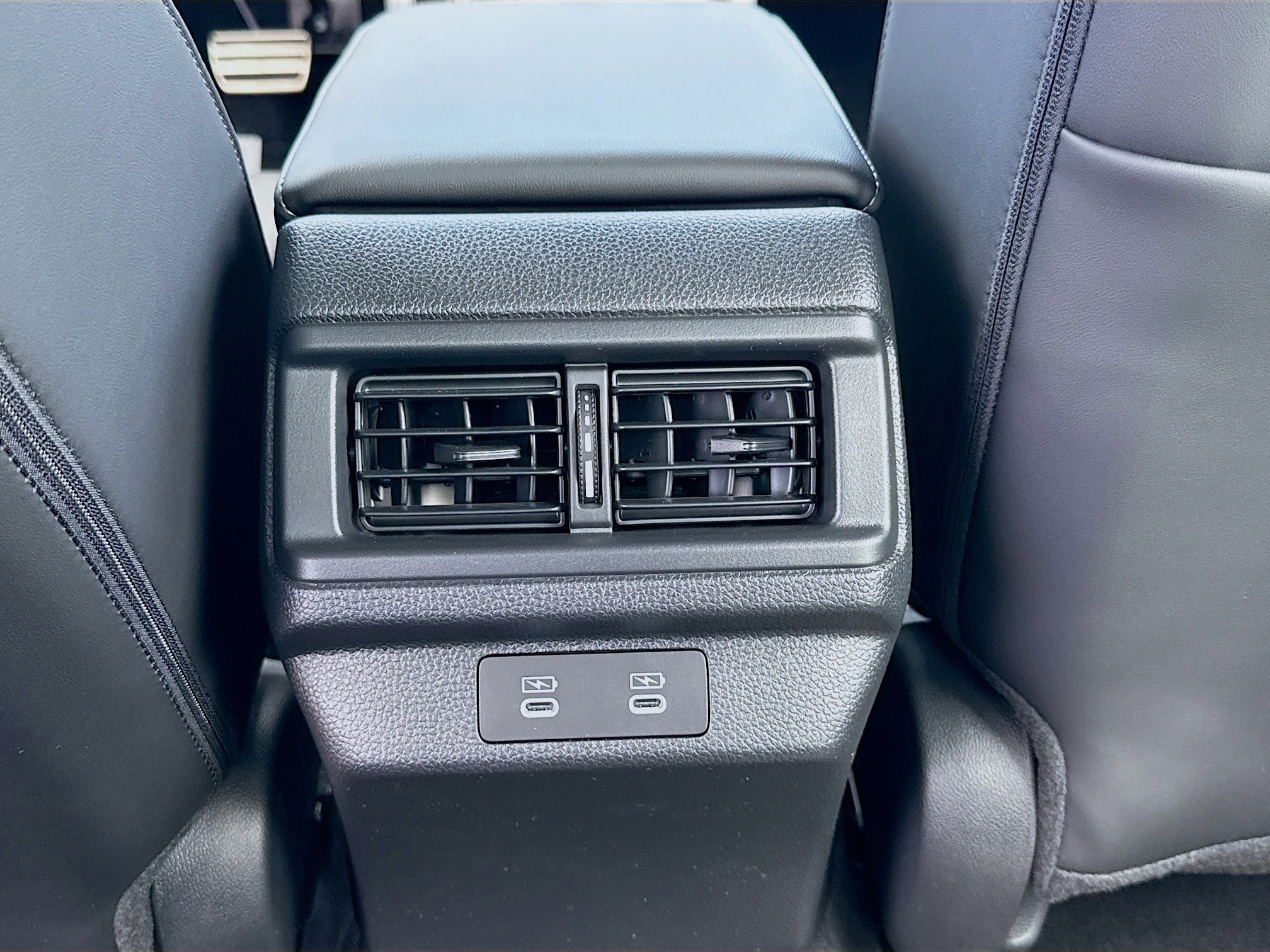 New 2026 Urban Gray Pearl Honda Sport-L image 19
