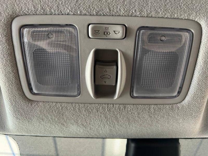 New 2026 White Hyundai SEL image 25