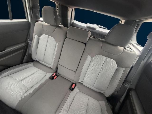 New 2026 Bright White Clear-Coat Exterior Paint Jeep Laredo image 16