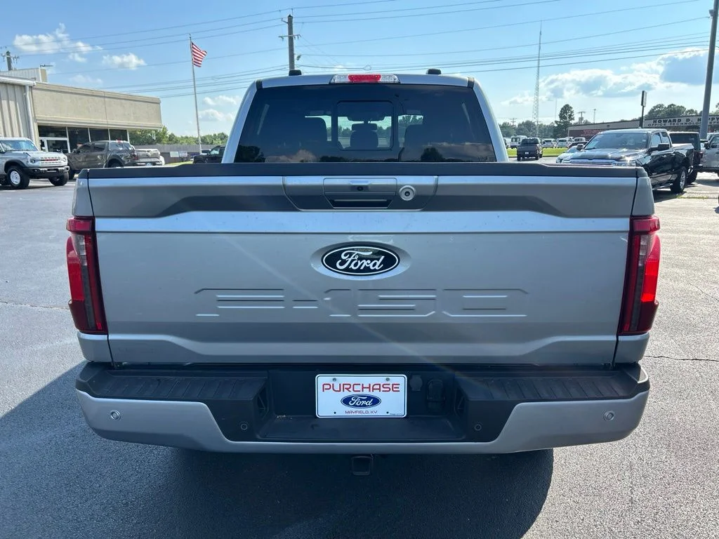 Used 2024 Silver Metallic Ford XLT image 7
