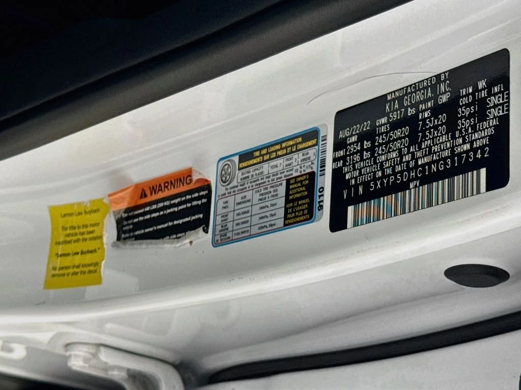 Used 2022 White Kia SX image 34