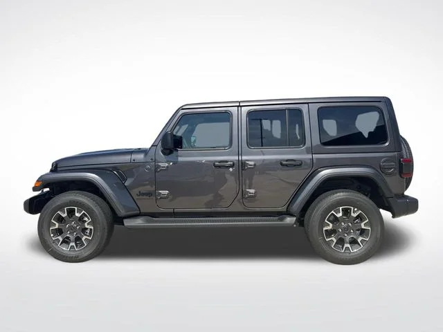 New 2026 Gray Jeep Sahara image 5