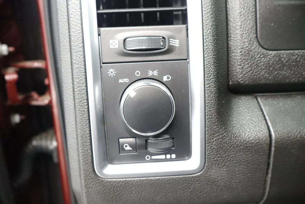 Certified Used 2023 Red Ram Warlock image 28