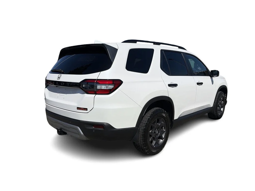 Used 2025 Platinum White Pearl Honda TrailSport AWD Certified Pre-Owned   Clean Title image 14
