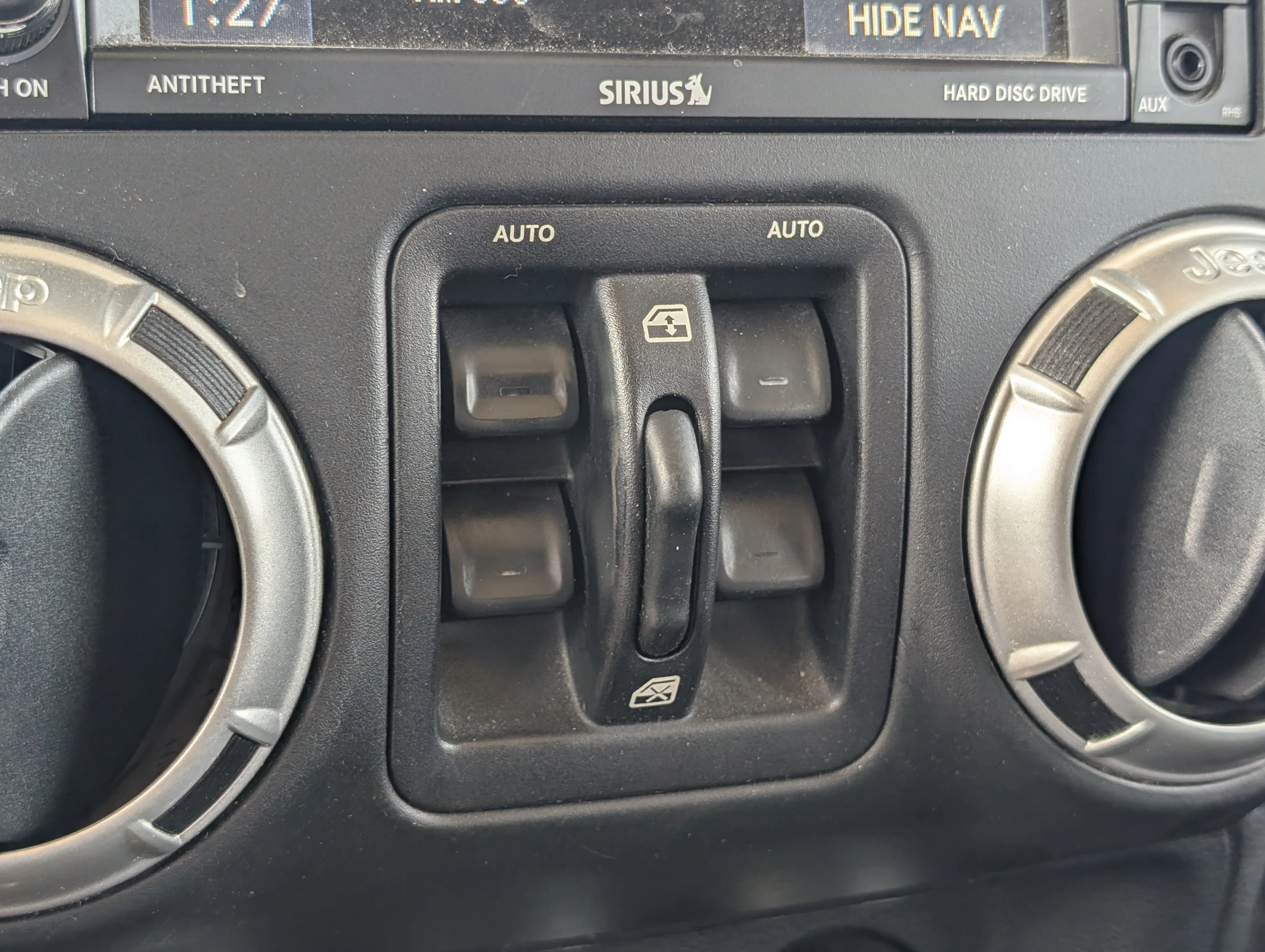 Used 2013 Black Jeep Sahara image 26