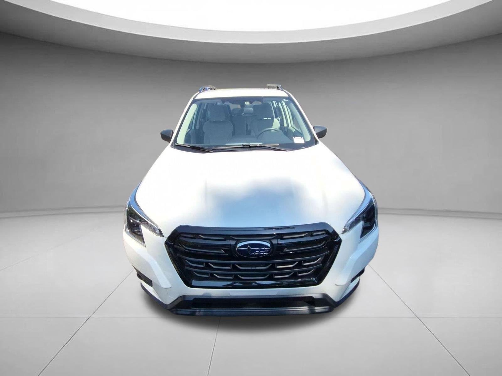 Used 2022 Crystal White Pearl Subaru BASE image 2