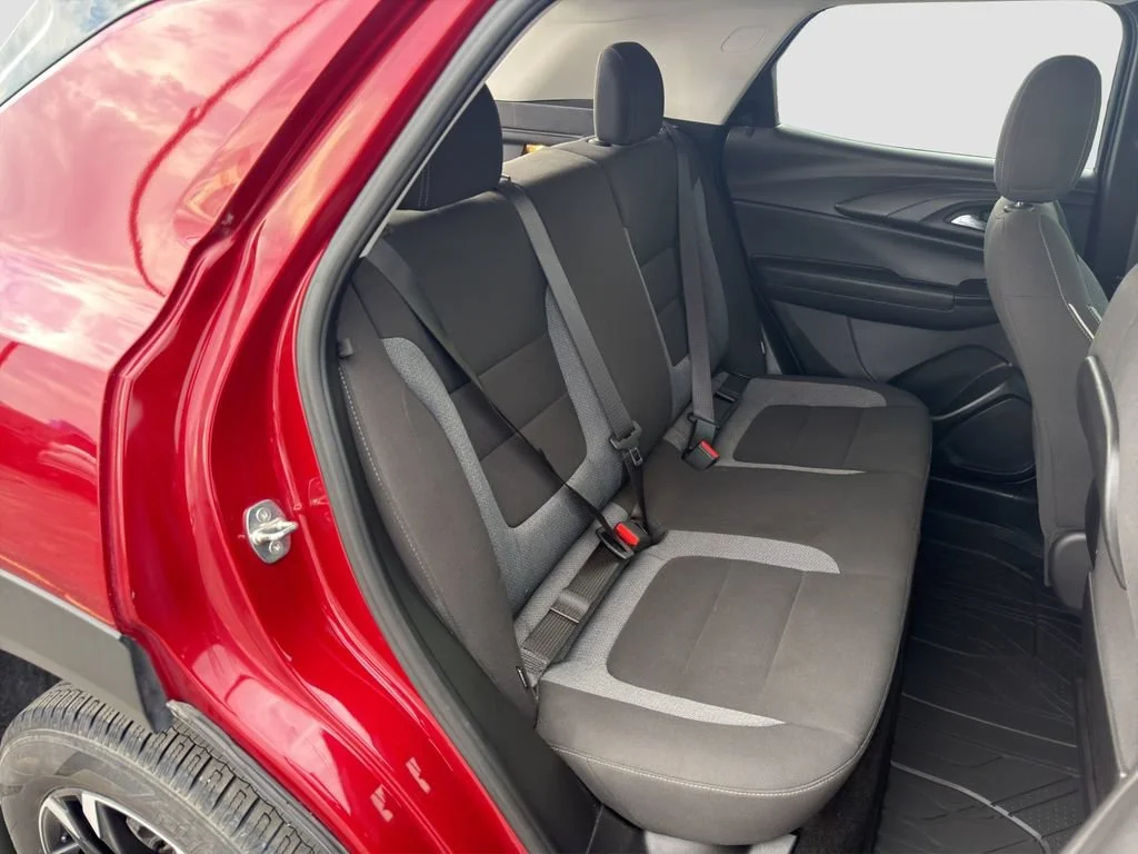 Used 2021 SCARLET RED METALLIC Chevrolet LT image 28