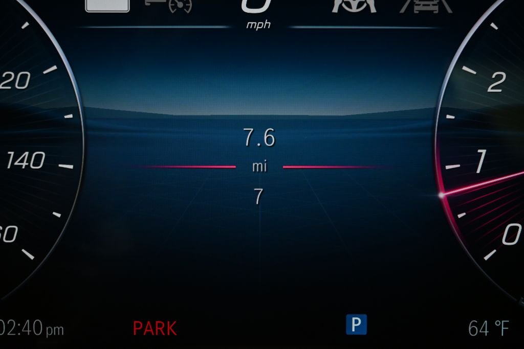 New 2026 Polar White Mercedes-Benz CLE 300 image 12