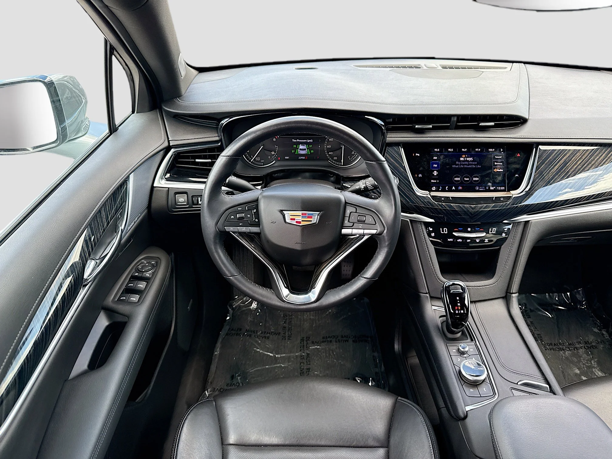 Used 2024 Argent Silver Metallic Cadillac FWD Premium Luxury image 18