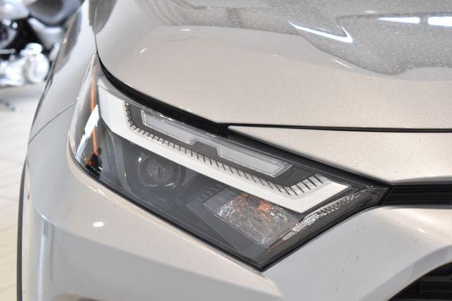 Certified Used 2025 SILVER SKY METALLIC Toyota  image 2