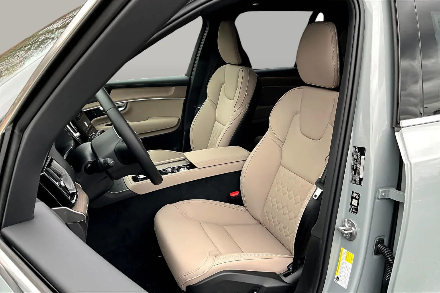 New 2026 Vapour Grey Volvo Plus image 13