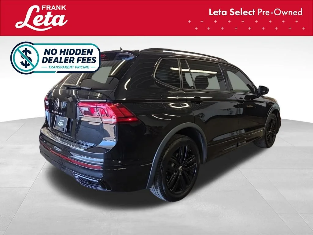 Used 2022 Black Volkswagen 2.0T SE R-Line Black image 6