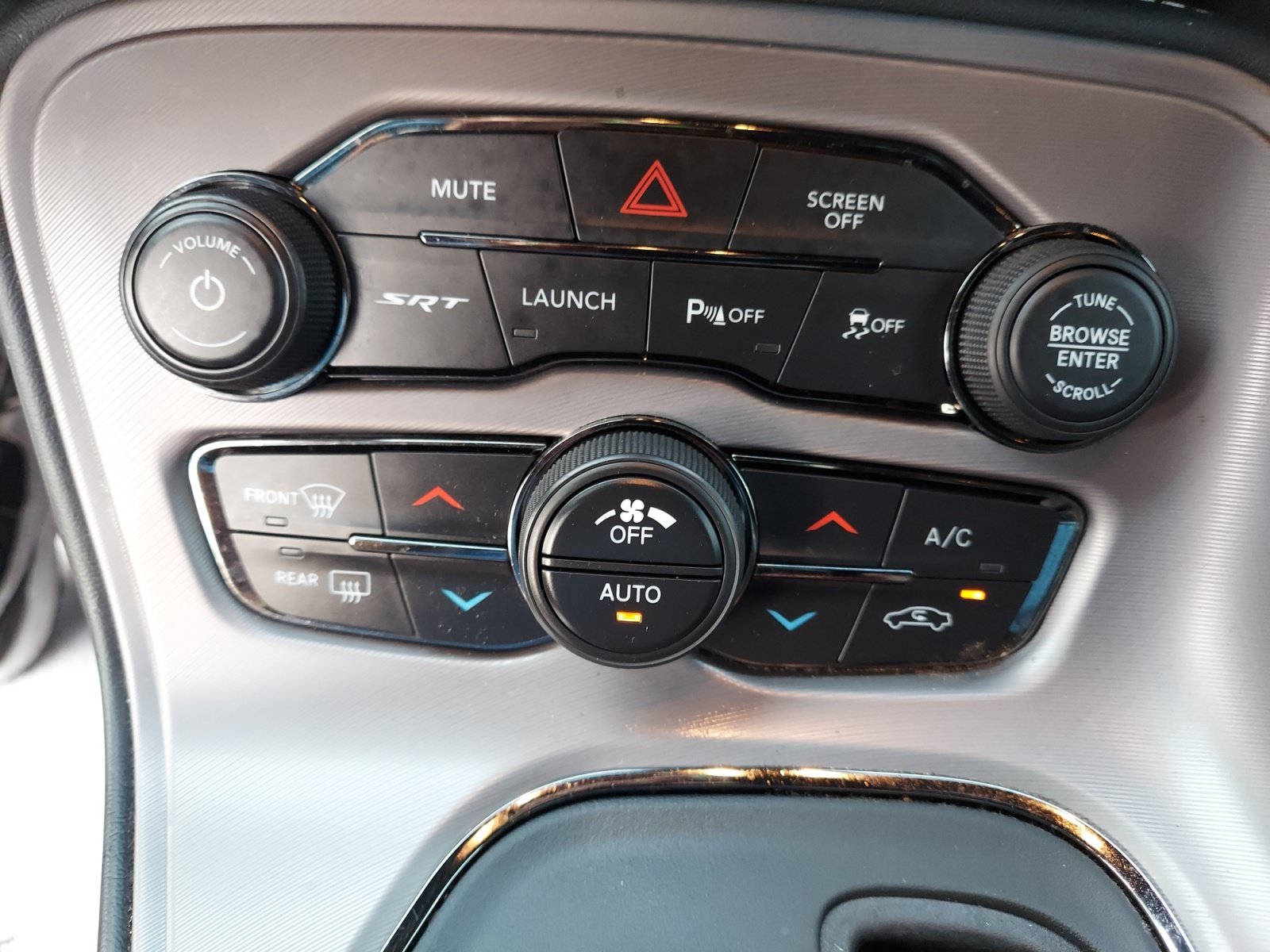 Used 2023 Granite Pearlcoat Dodge SRT Hellcat Jailbreak image 18