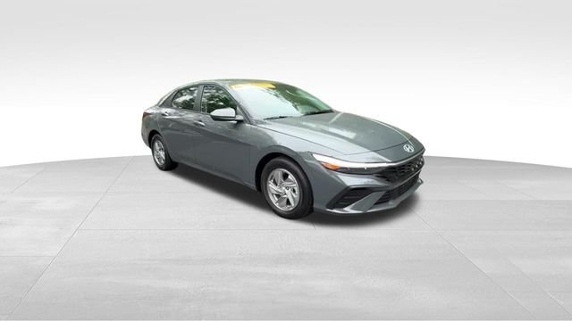 2026 Hyundai Elantra SE - Photo 11