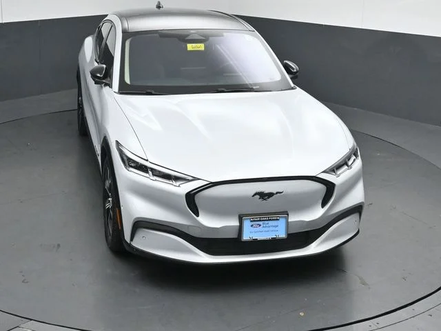 Certified Used 2023 White Metallic Ford Premium image 43