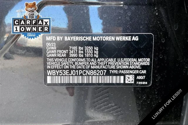Used 2023 Gray BMW xDrive60 image 33