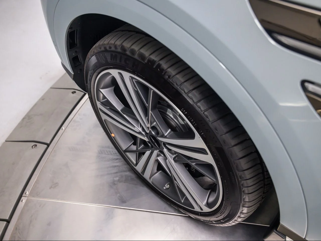 2026 GENESIS GV80 Coupe E-SC - Photo 10
