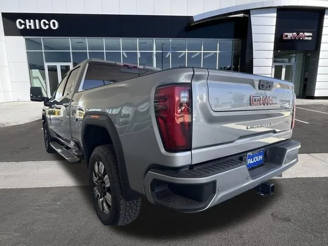 2026 GMC Sierra 2500HD Denali - Photo 5
