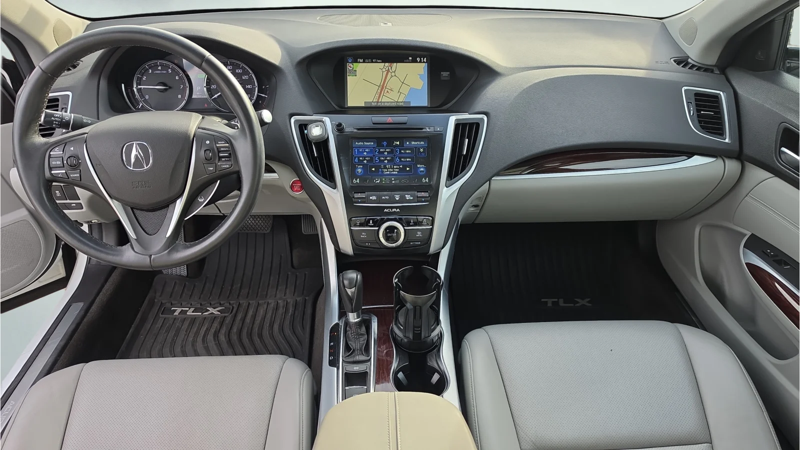 Used 2015 White Acura Tech image 17