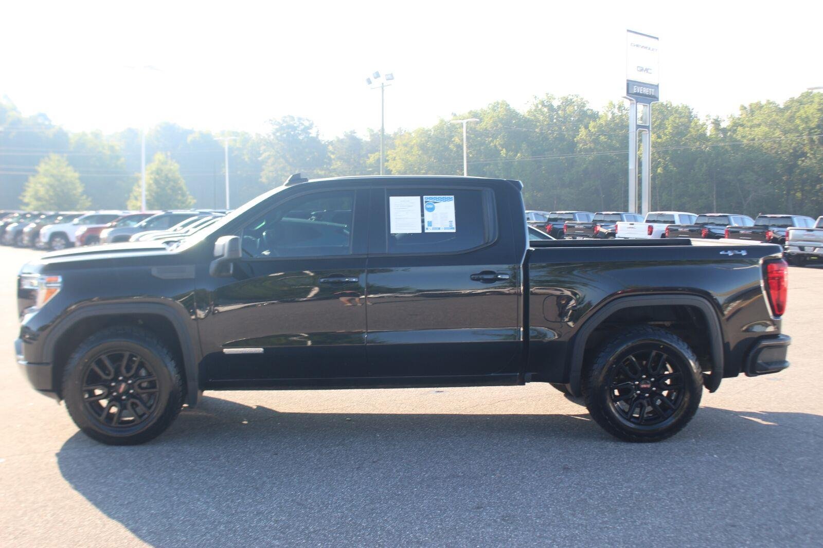 Used 2020 ONYX BLACK GMC Elevation image 4