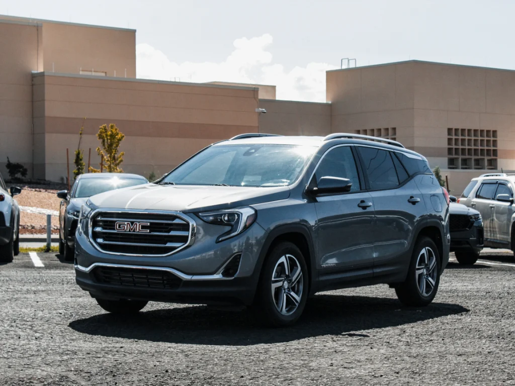 Used 2020 Satin Steel Metallic GMC SLT image 1