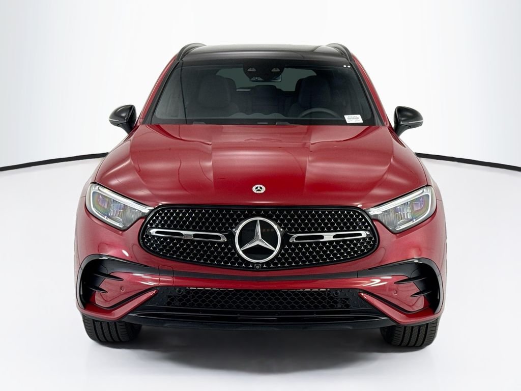New 2026 Patagonia Red Metallic Mercedes-Benz GLC 300 image 2
