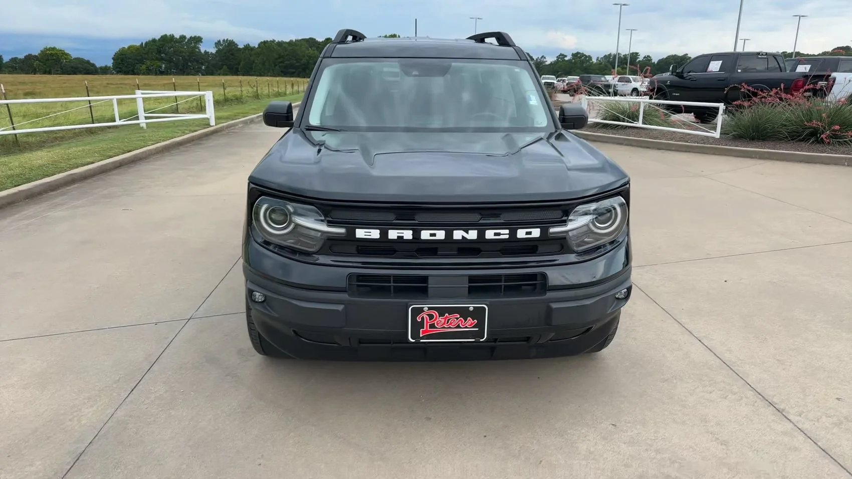 Used 2023 Shadow Black Ford Outer Banks image 4