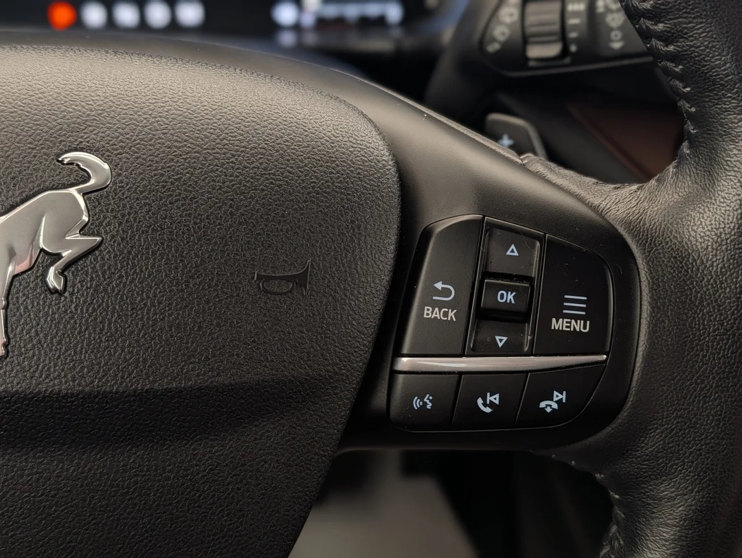 Certified Used 2023 Black Ford Badlands - - 4x4 - Power Sunroof - Fordpass Connect - Back Up Cam - Premium Pkg & More! image 18