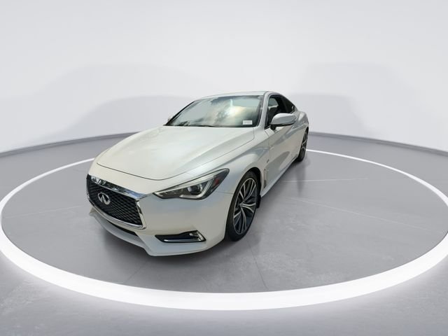 Used 2018 White INFINITI 3.0t LUXE image 3