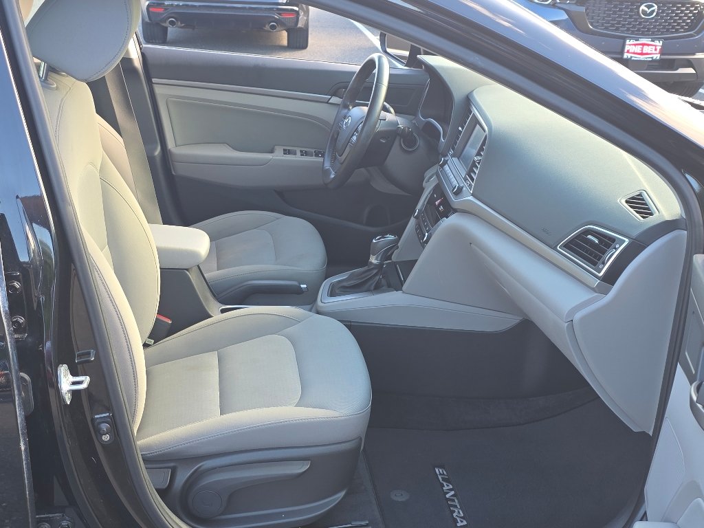 Certified Used 2018 Black Noir Pearl Hyundai Value Edition image 22