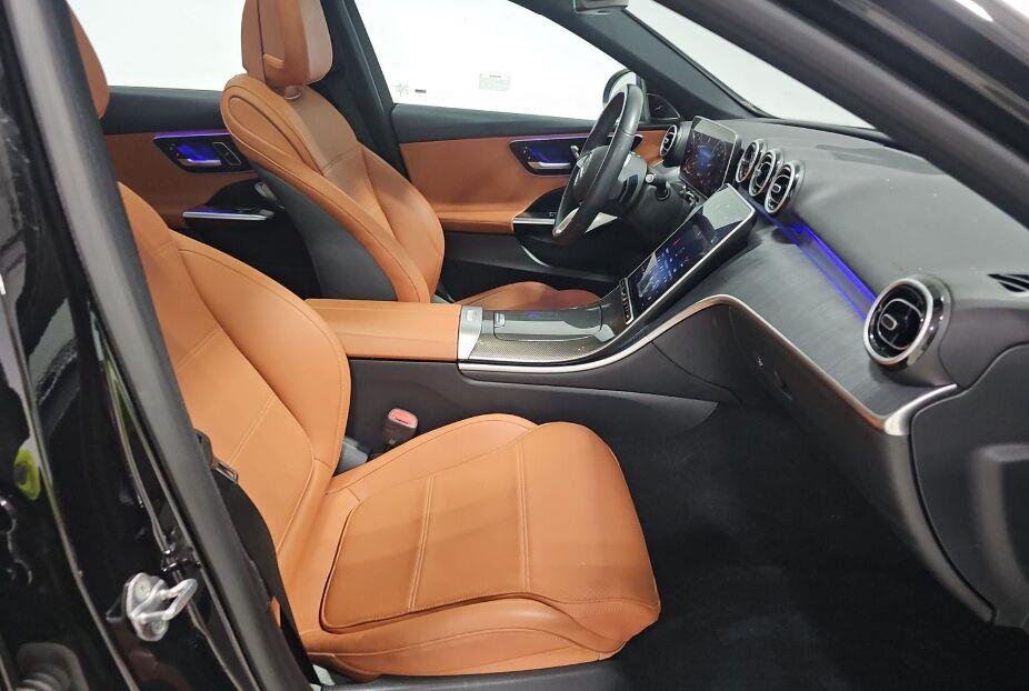 Used 2024 Black Mercedes-Benz C 300 image 4