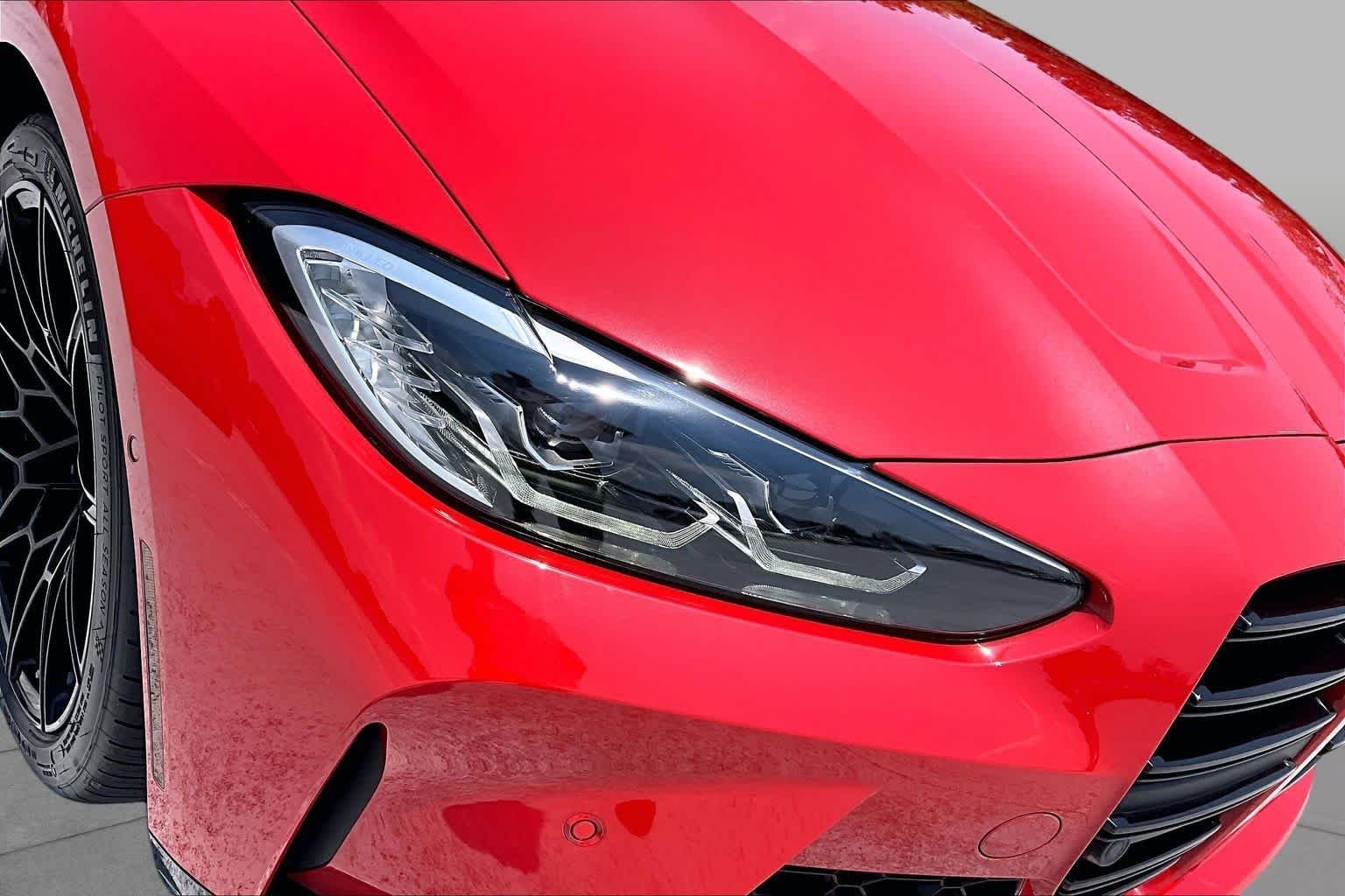 Used 2021 Toronto Red Metallic BMW  image 27